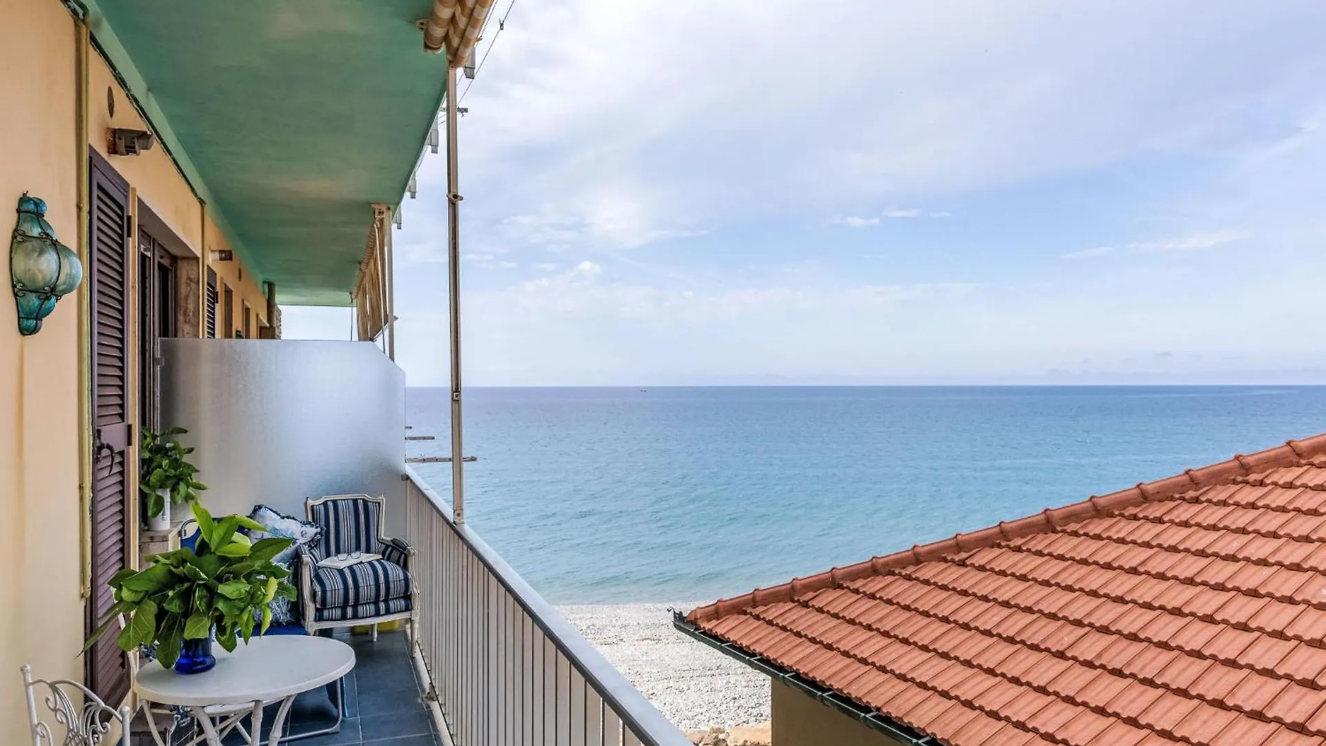 Apartment Pieds Dans L'Eau 2 By Interhome Riva Ligure Italien